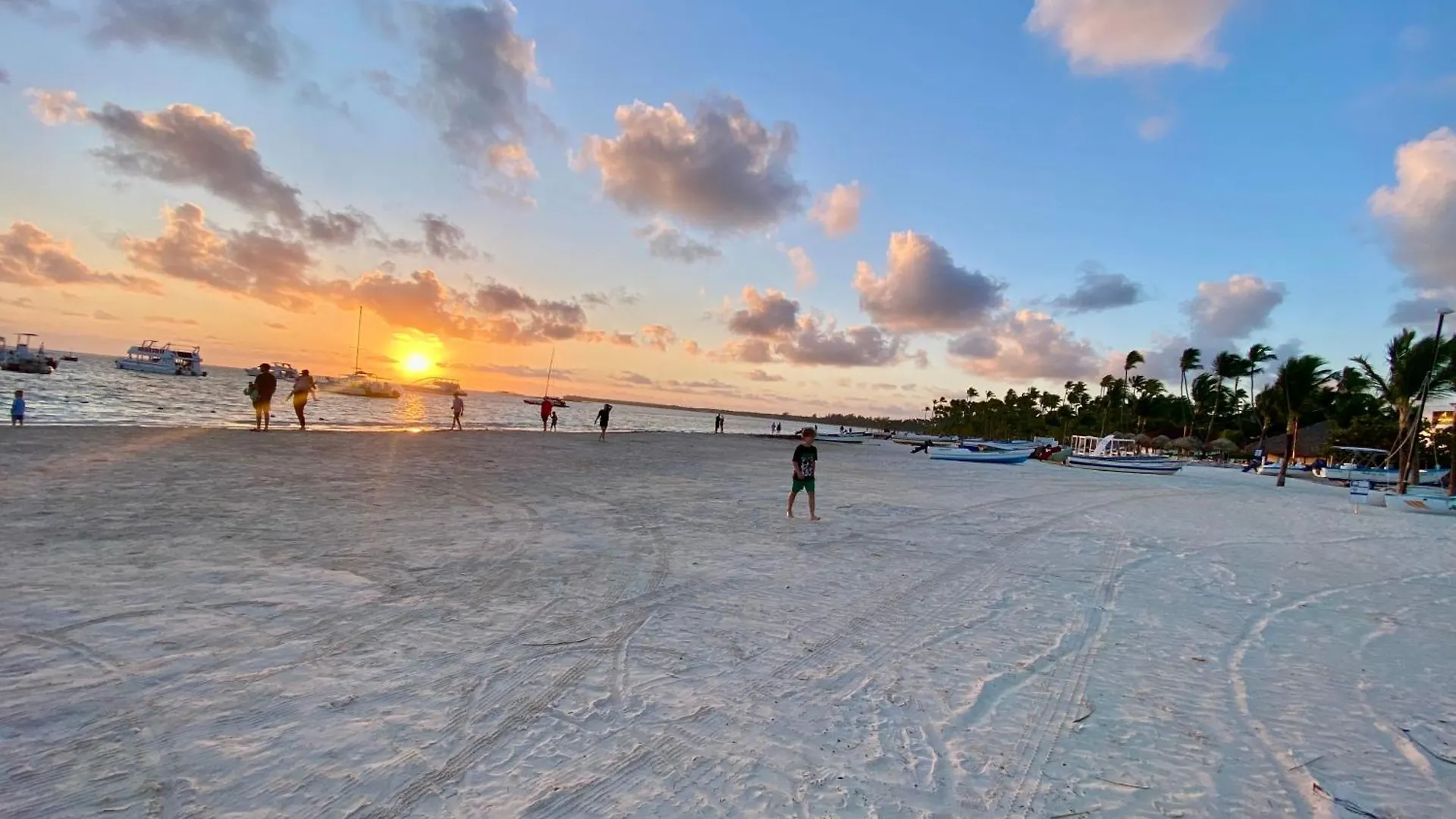 The Perfect Place For Holiday In Los Corales Rd 푼타 카나 아파트